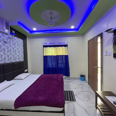 Hotel Ojotrip Raghunath Palace Purî Extérieur photo